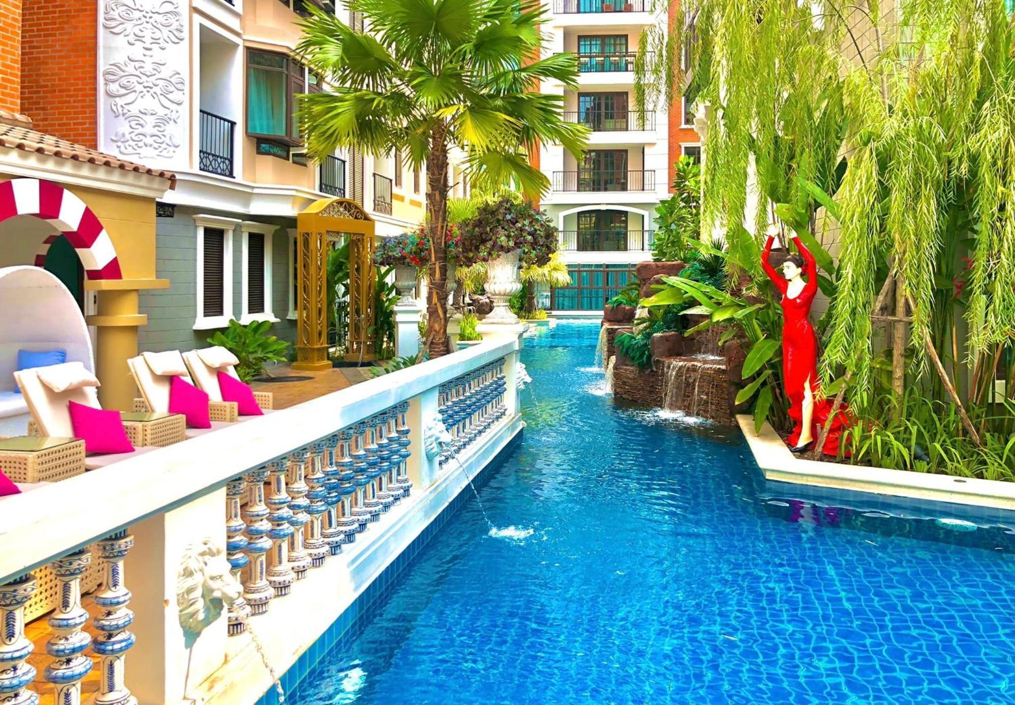Espana Resort Jomtien Beach Pattaya Exterior foto